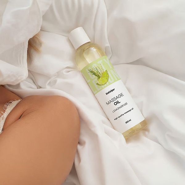 Масажна олія Satisfyer Massage Oil Lemongrass 250 мл SX2704 фото