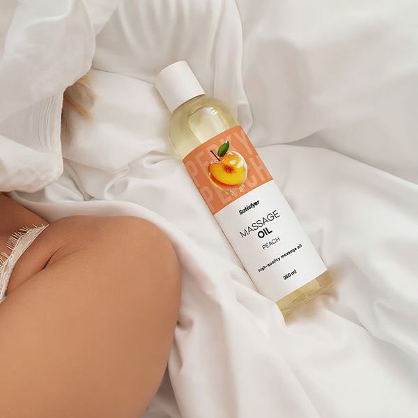 Масажна олія Satisfyer Massage Oil Peach 250 мл SX2705 фото